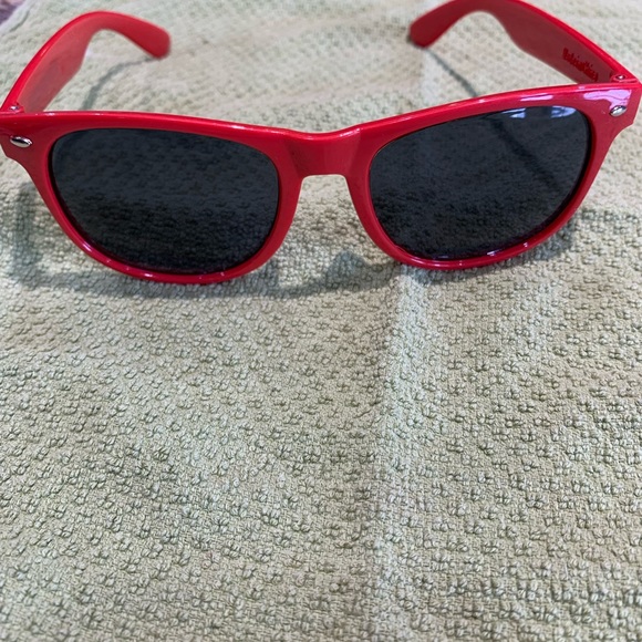 Jack Daniels Tennessee fire red sunglasses - Picture 2 of 6